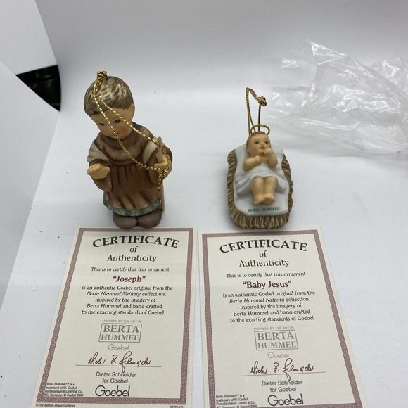1996 Goebel Studio Berta Hummel Nativity Set - 6 - Cards & Boxes 3 Kings, Jesus - Picture 8 of 16